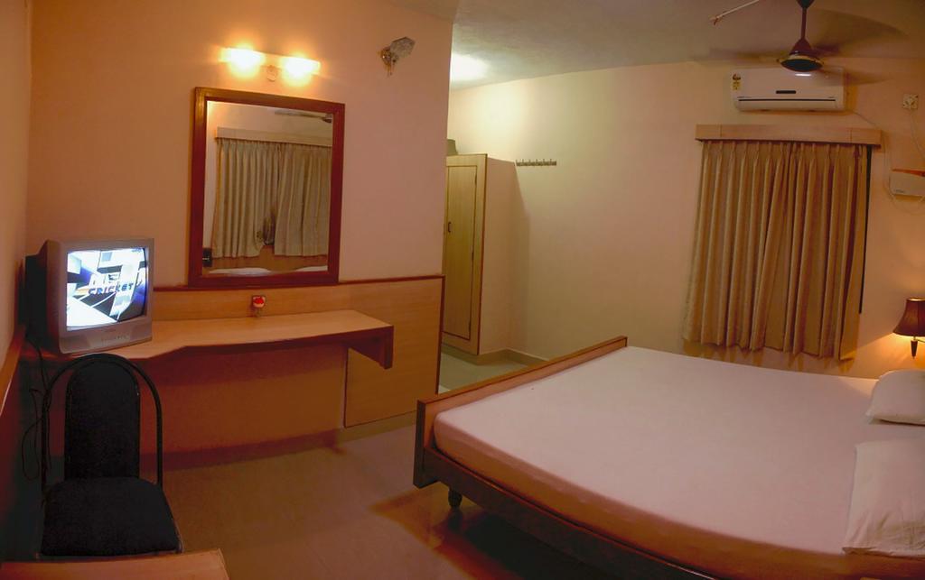 Vinodhara Guest House Mahabalipuram Quarto foto